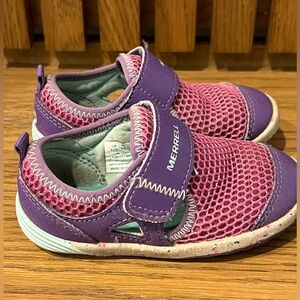 Merrell Barefoot h2o toddler 6.5 wide
